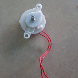 Hẹn giờ quạt ... lên dây cót