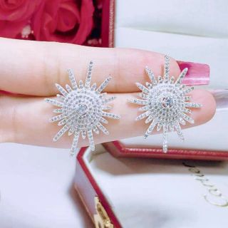 Bông tai bạc cao cấp