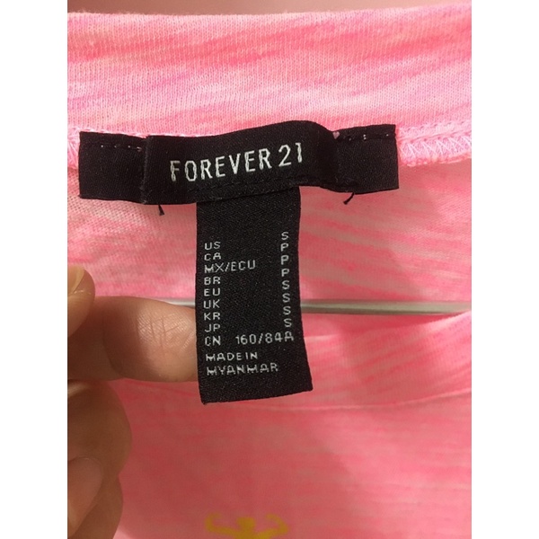 Pass áo hồng croptop f21 sz S