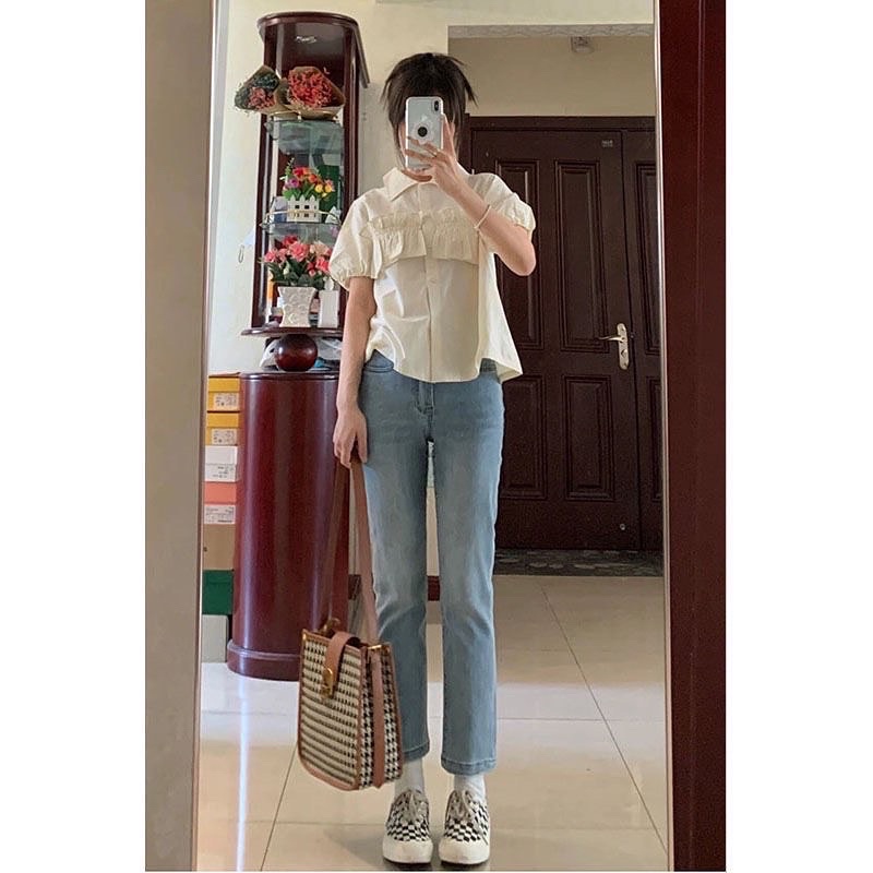 Quần jean ống đứng tocjean màu xanh nhạt thon gọn