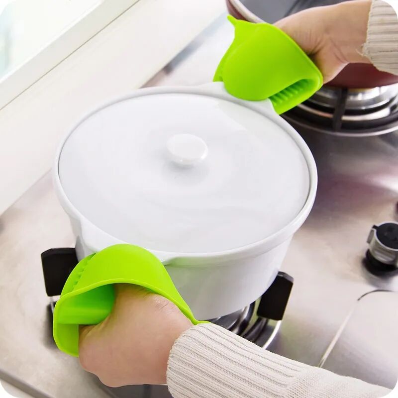 Găng Tay Chống Bỏng Silicone, Găng Tay Cách Nhiệt Dùng Nhấc Nồi Nhà Bếp - BooMart