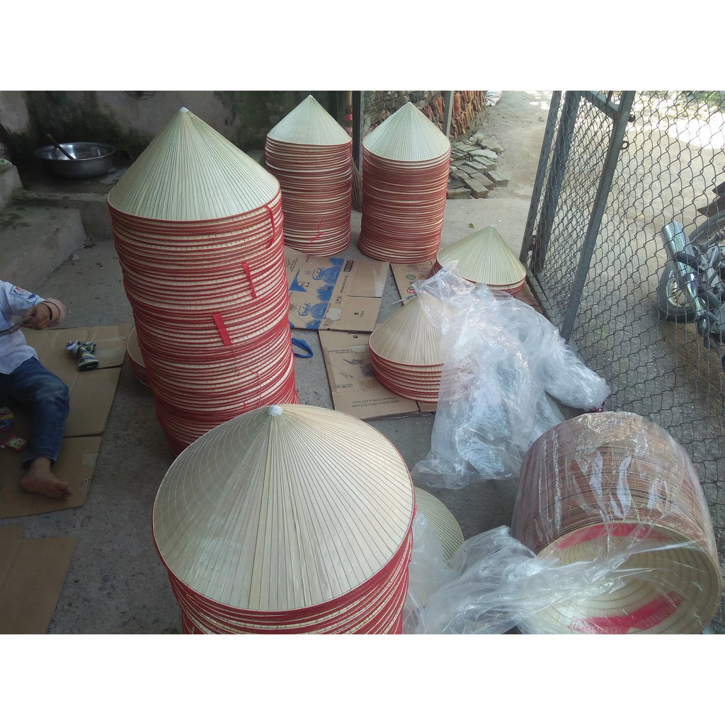 NÓN LÁ GIÀ XỊN