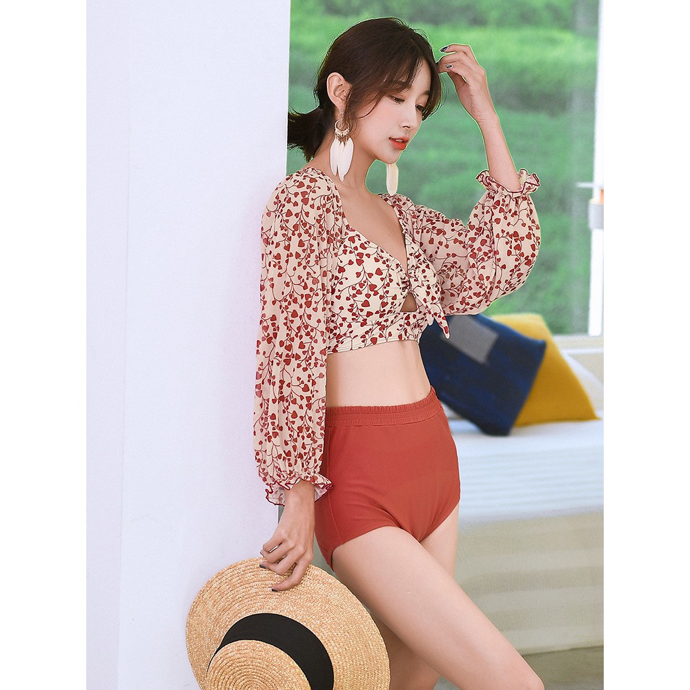 Bộ đồ bơi dài tay lưng cao họa tiết hoa phong cách Hàn quốc | BigBuy360 - bigbuy360.vn
