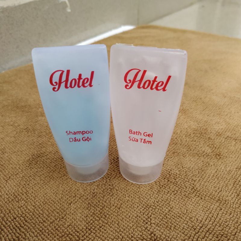 Dầu gội đầu khách sạn, sữa tắm trắng da nhà nghỉ chai nhỏ 30ml
