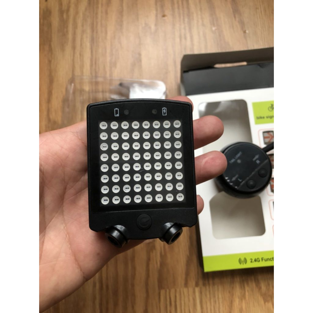 Đèn hậu xe đạp kết hợp đèn xi nhan báo rẽ đa năng cho xe đạp: Sạc USB, chống nước – DX18