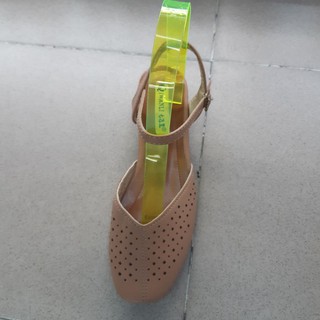 Sandal 3 phân kín mũi