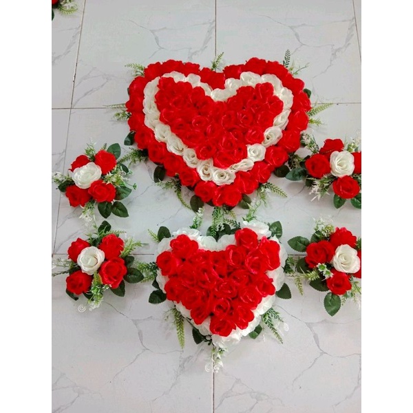 Bộ hoa xe cưới giá rẻ