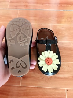 Giày hoa hướng dương