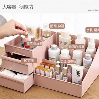 Kệ đựng mỹ phẩm