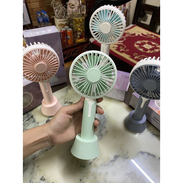 Quạt mini cầm tay khuếch tán hương thơm - Quạt mini ba cấp độ quạt mát pin khỏe - Quạt mini không ồn AROMA-F2B
