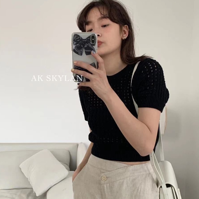 Áo Len Tay Ngắn Khoét Lỗ  Áo Croptop Kiểu Dáng Ngọt Ngào Phong Cách Retro