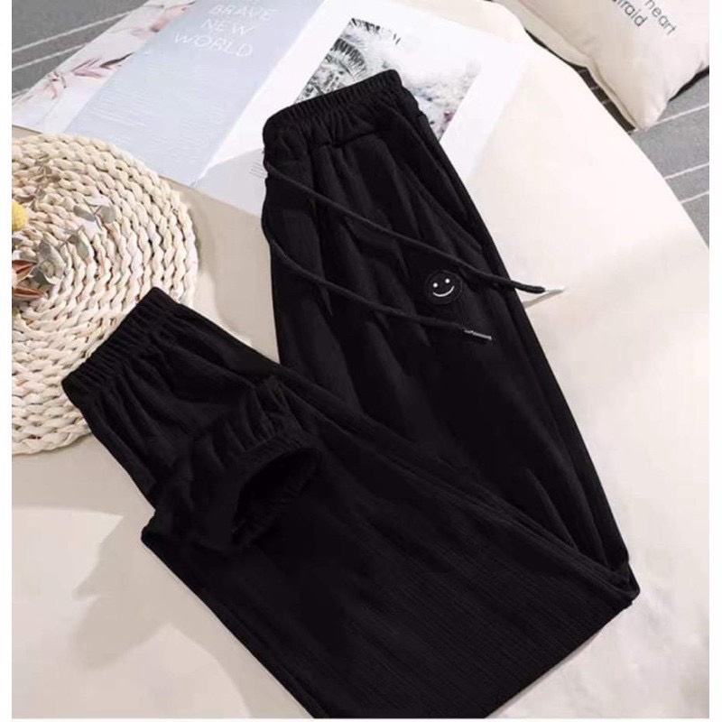 (HCM) QUẦN NỈ NAM NỮ FORM RỘNG - THỜI TRANG HÀN QUỐC , SIÊU  XỊN HOTTREND FORM RỘNG XỊN CHO CÁC BẠN TRẺ KM FASHION