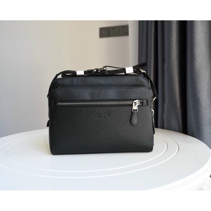 Túi đeo chéo C0ACH WEST CAMERA for men