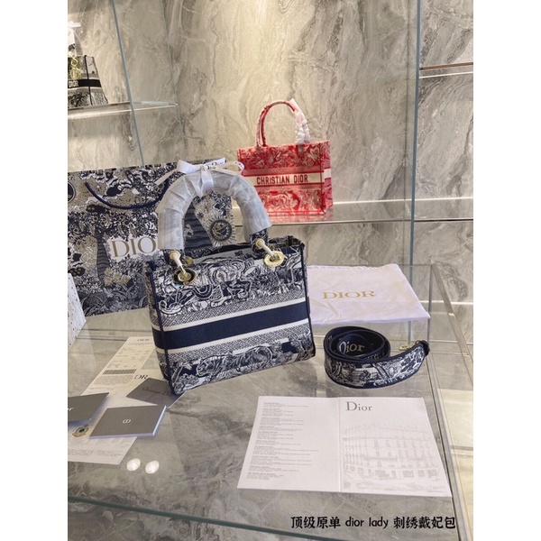 Túi xách Diỏr d lite sz 24 hàng super vip thêu toàn bộ