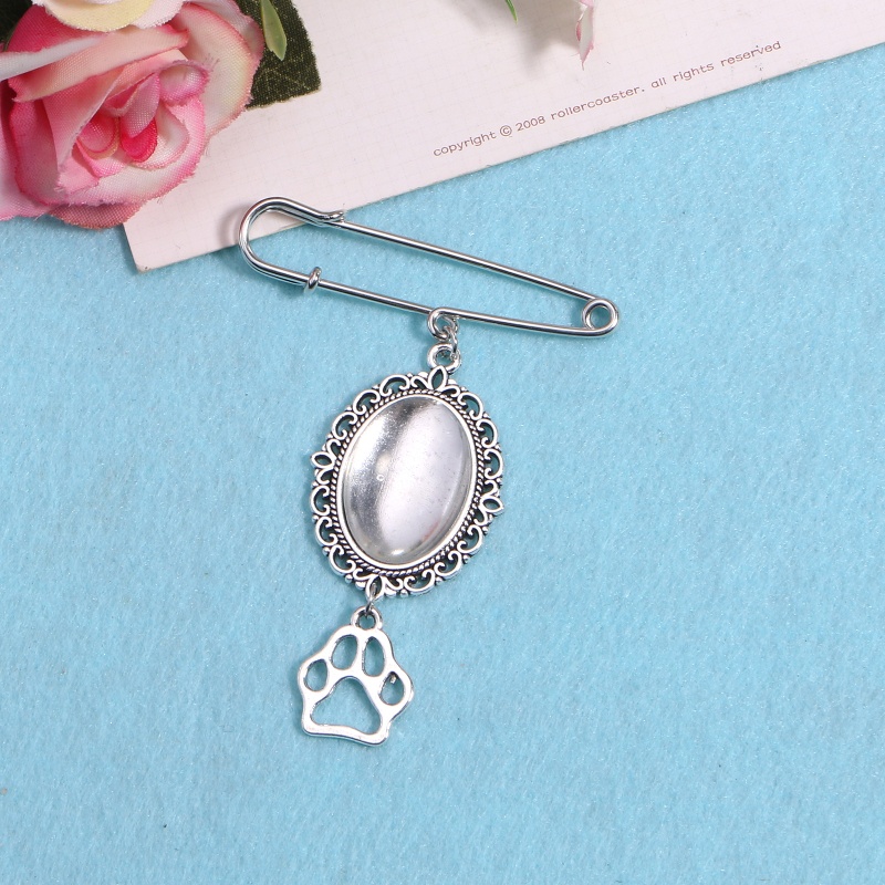 Ghim Cài Áo Hình Dấu Chân Cún / Bầu Dục Đính Đá Quý