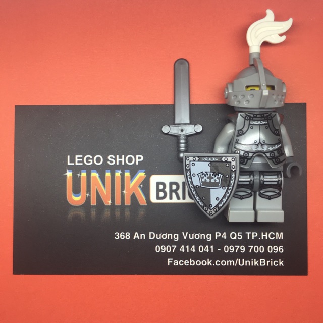 Lego Heroic Knight Series 9 - Hiệp sĩ bạc chính hãng Đan Mạch (như hình)