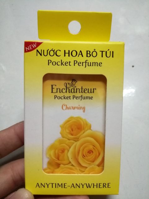 Có 3 mùi- Nước hoa bỏ túi Enchanteur 18ml