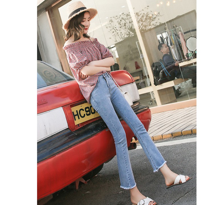 Quần jean nữ ống loe, gấu quần tua rua | BigBuy360 - bigbuy360.vn