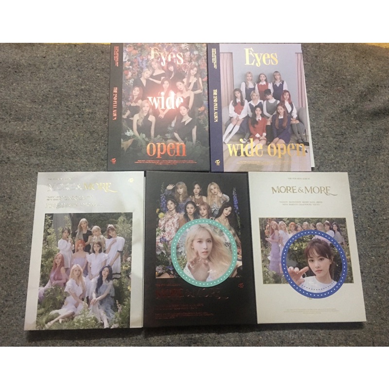 Bộ sưu tầm nhóm nhạc TWICE