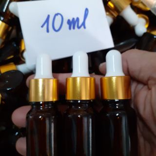Combo 100 chai thủy tinh nâu đen 10ml, dạng bóp đầu nhỏ giọt, giá 440.000 đồng, dùng để đựng serum, mỹ phẩm, tinh dầu...