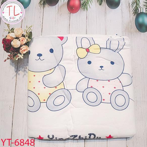 Chăn họa tiết chú gấu đáng yêu cho bé
