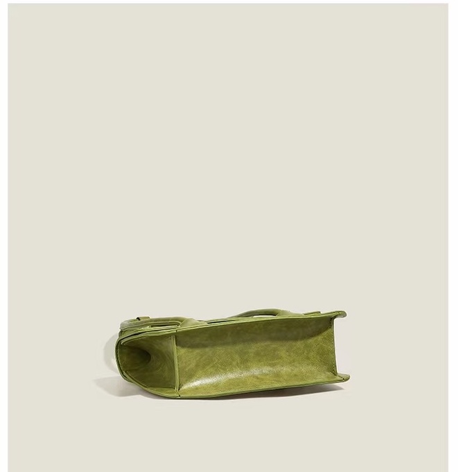 Túi đeo chéo da bóng thời trang cao cấp thiết kế mới cho nữ