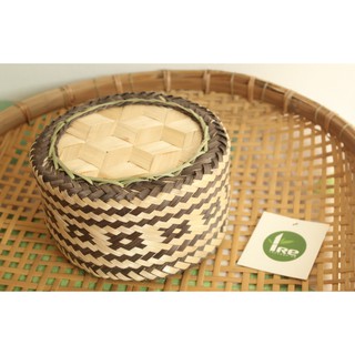 Hộp đựng xôi bằng tre đan