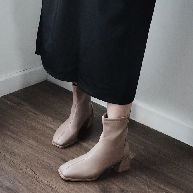 25 STUDIO Giày boots nữ cổ thấp mũi vuông khóa kéo sau gót vuông Square Boots