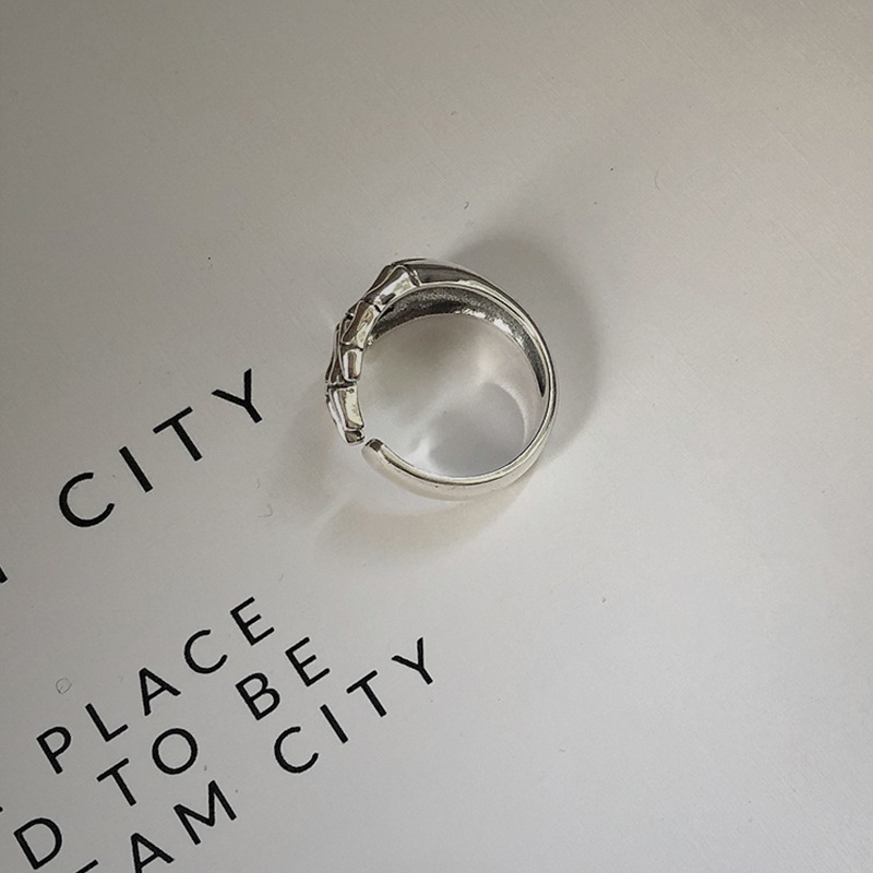 Nhẫn Hình Đầu Lâu Phong Cách Hip Hop Cho Nam Và Nữ