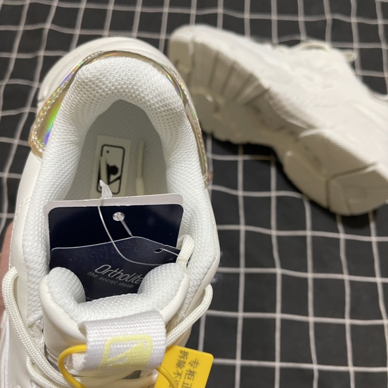 Giày ML B hologram NY gót vàng cao cấp