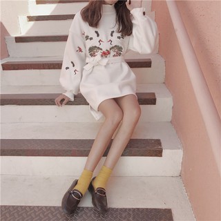 Đầm Thêu Bạch Hạc