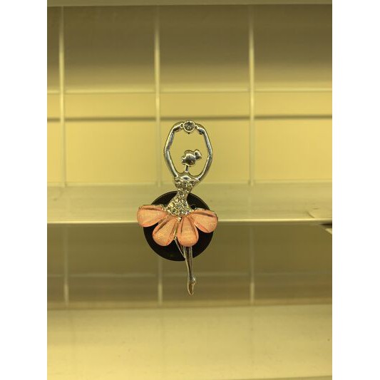 Trang trí kẹp khe gió - đính đá cao cấp