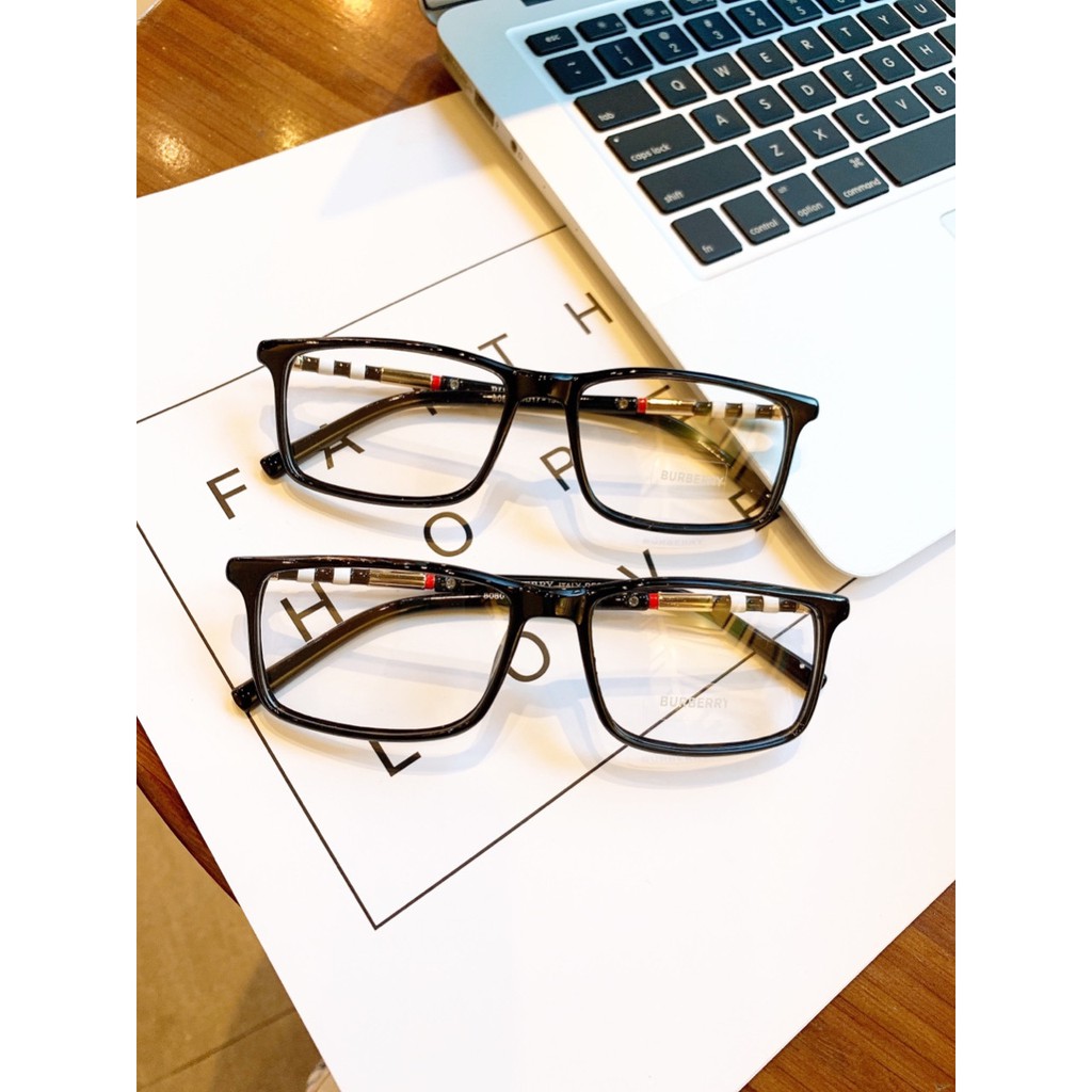 Gọng kính cận vuông A1011 kèm sẳn tròng 0 độ chống ánh sáng xanh phù hợp mặt tròn, bầu phù hợp mang đi học đi làm