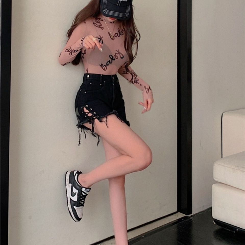 Jiashucheng Quần Short Denim Mùa Hè Cỡ Lớn Họa Tiết Hoa Chéo Viền Raw Buộc Dây Cá Tính Phong Cách Tối Màu Cá Tính Cho Nữ Mặc Ngoài Trời