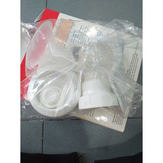 Máy hút sữa tay cổ hẹp Pigeon