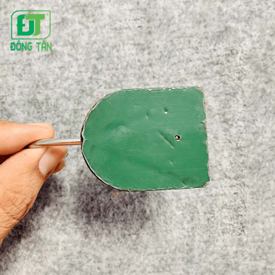 Combo 6 Móc Dán Tường Bằng Gỗ Mặt Cười Ngộ Nghĩnh Móc Treo Bằng Inox Có Sẵn Đinh Thép Màu Ngẫu Nhiên