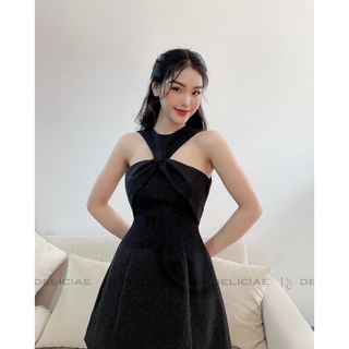 VÁY XÒE NHẸ CỔ YẾM XOẮN NGỰC 070322