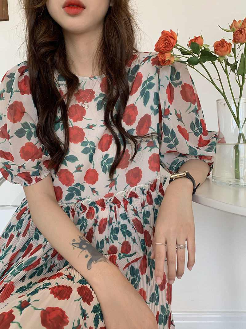 Đầm Hoa Tay Phồng Ngắn Xếp Ly Lưng Cao Thời Trang Hàn Quốc 176826 | BigBuy360 - bigbuy360.vn