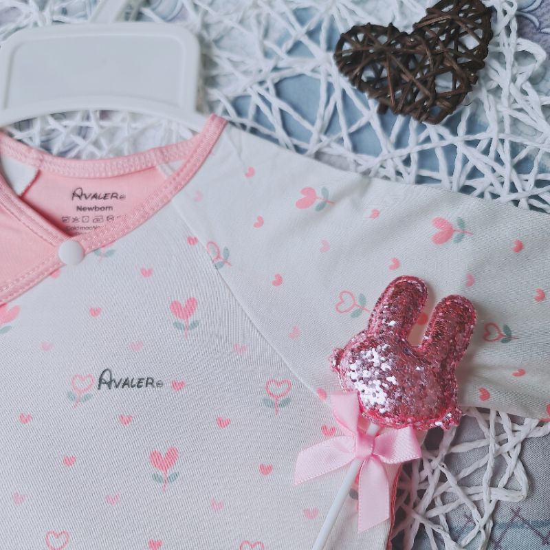 Avaler - Bộ dài tay cài chéo 2 vạt ấm ngực cho bé 3-7kg