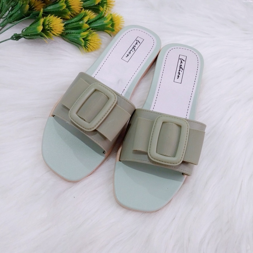 HÀNG TỒN KHO- Dép Nữ Lỗi Nhỏ Giá Hạt Dẻ