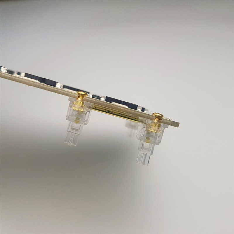 Trục Vệ Tinh Cơ V2 Trong Suốt 2U 6.25U Ổn Định Chuyên Dụng Chất Lượng Cao