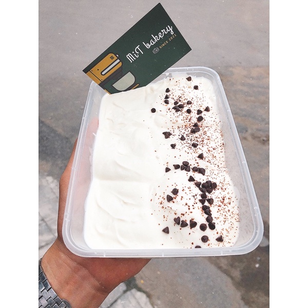 Bánh mì tươi mix 2 vị socola - phô mai