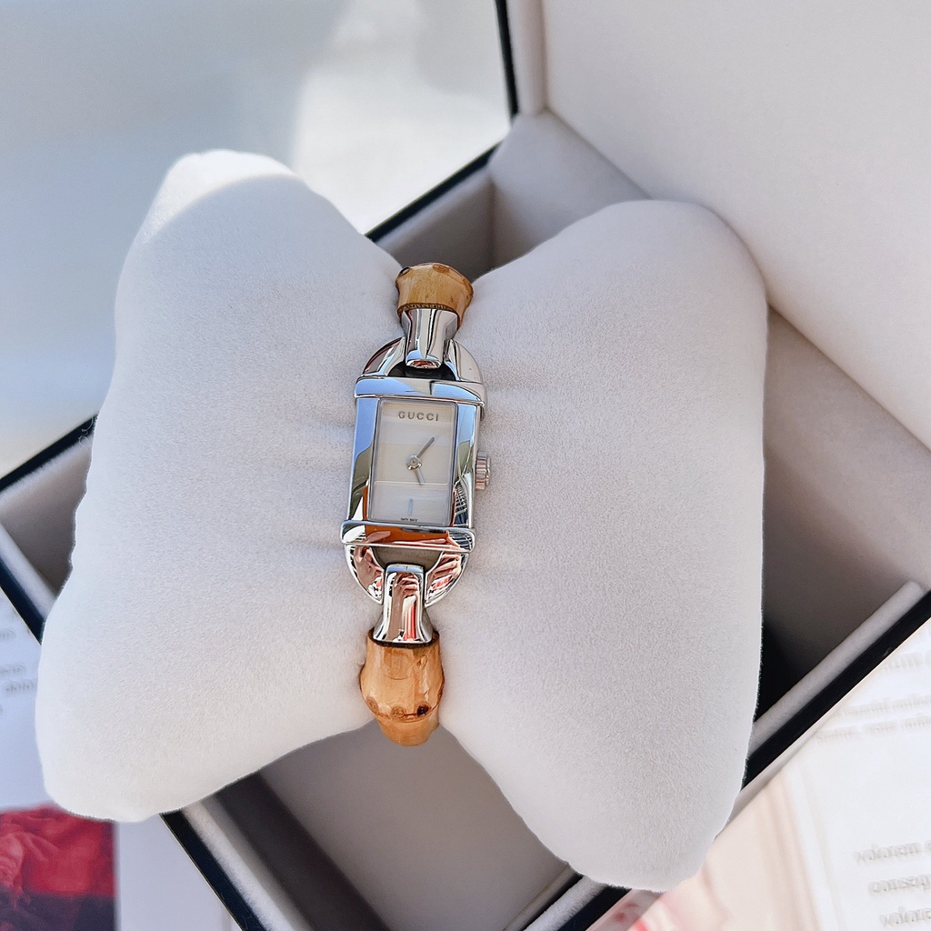 Đồng hồ nữ  Gucci 6800 Silver Dial Bamboo Strap chính hãng tại 1959watchluxury
