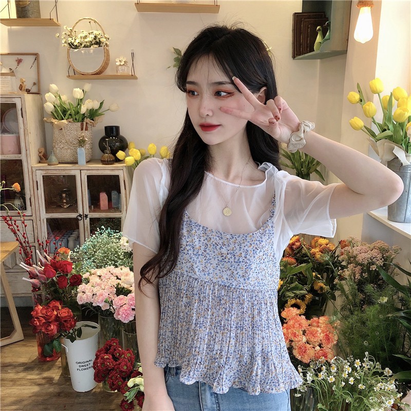 Floral suspender fake two Chiffon T-shirt fake two T-shirt Korean girl Shirt Short Sleeve fat sister thin T-shirt short sleeve T-shirt