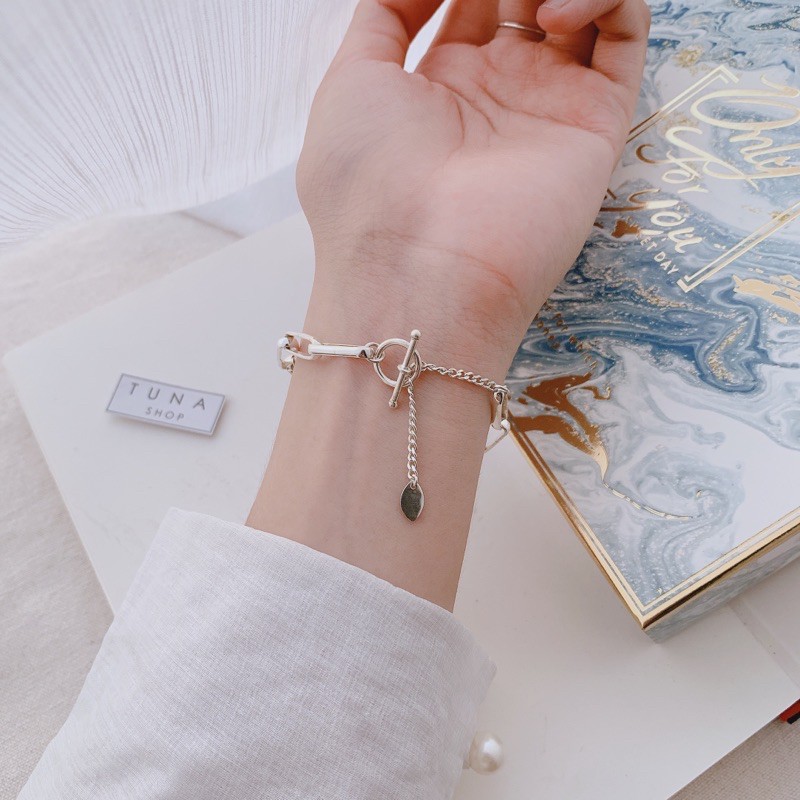 Lắc tay Bạc khắc chữ theo yêu cầu, Vòng tay bạc THIẾT KẾ [𝑲𝒉𝒂̆́𝒄 𝒕𝒉𝒆𝒐 𝒚𝒆̂𝒖 𝒄𝒂̂̀𝒖] _ 𝑨̉𝒏𝒉 +𝑽𝒊𝒅𝒆𝒐 𝒕𝒉𝒂̣̂𝒕- TUNA SHOP