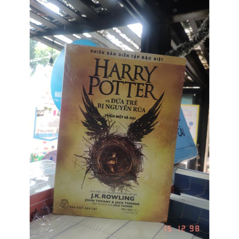 Sách - Harry Potter và Đứa trẻ bị nguyền rủa (Phần 1 và 2) - NXB Trẻ