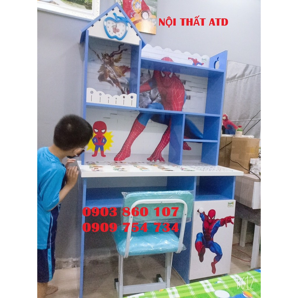 Bàn học sinh nhựa cao cấp Loại 1 giá rẻ mặt bàn in chữ cái cho bé