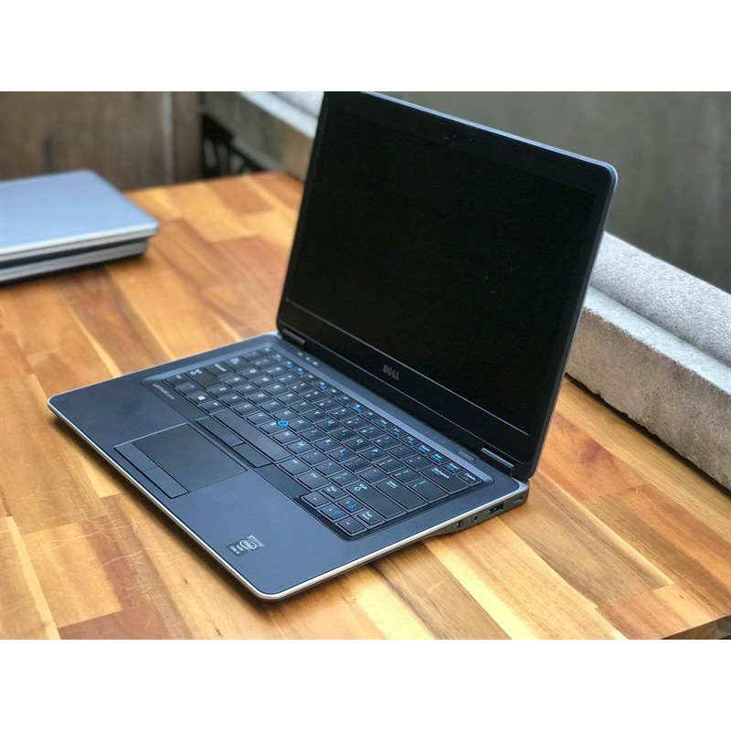 Laptop Dell Latitude E7240 Core i5-4310U Ram 4GB mSSD 128GB VGA ON Màn Hình 12.5 Inch Vỏ Nhôm Đẹp
