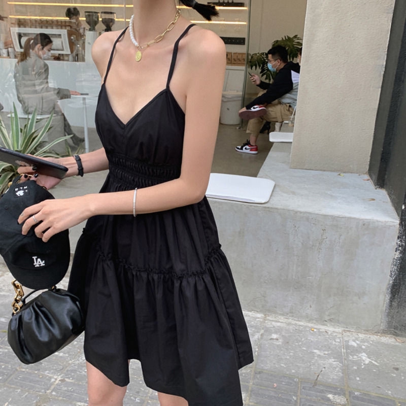 Đầm hai dây màu đen kiểu dáng trẻ trung quyến rũ dành cho nữ 234127