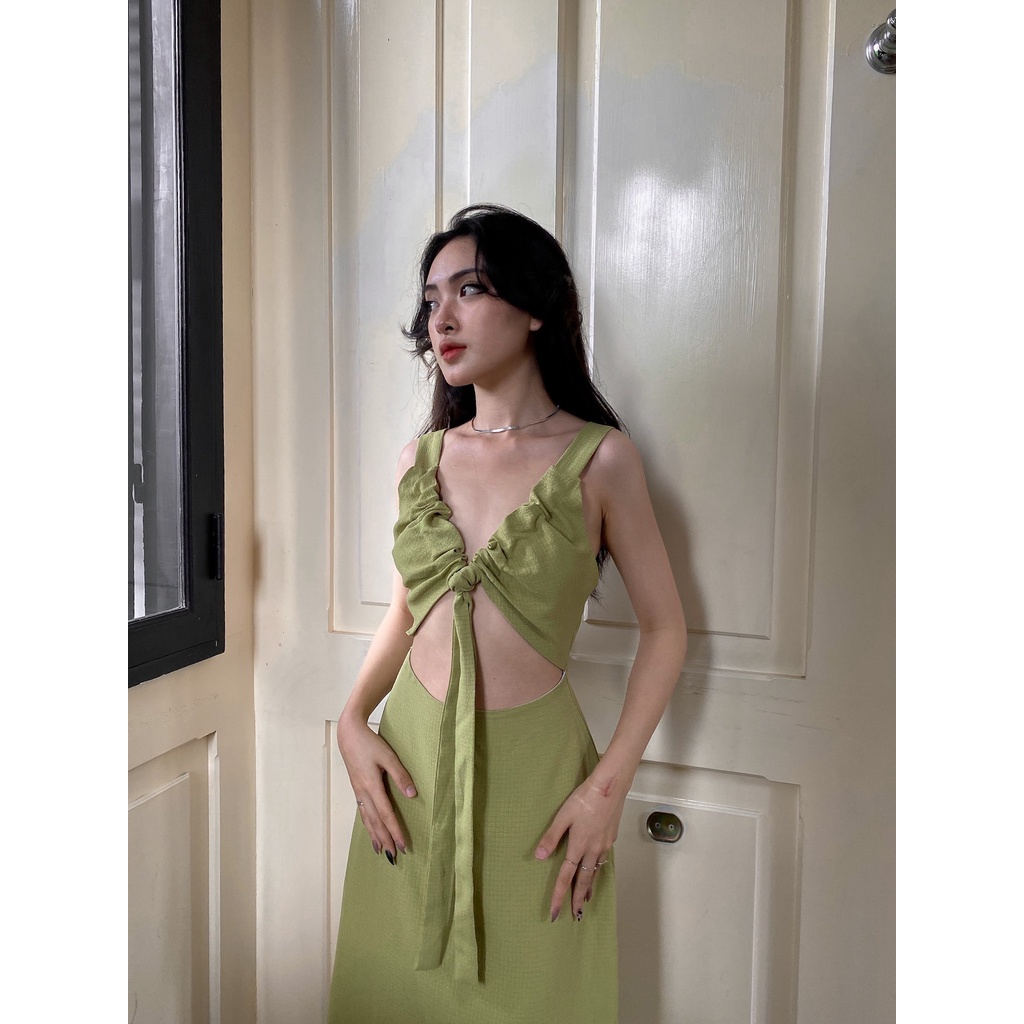 The Tactful Đầm xanh dài dây rút ngực, khoét eo Meadow Dress